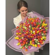 Букет цветов N5, (300 тюльпан)
